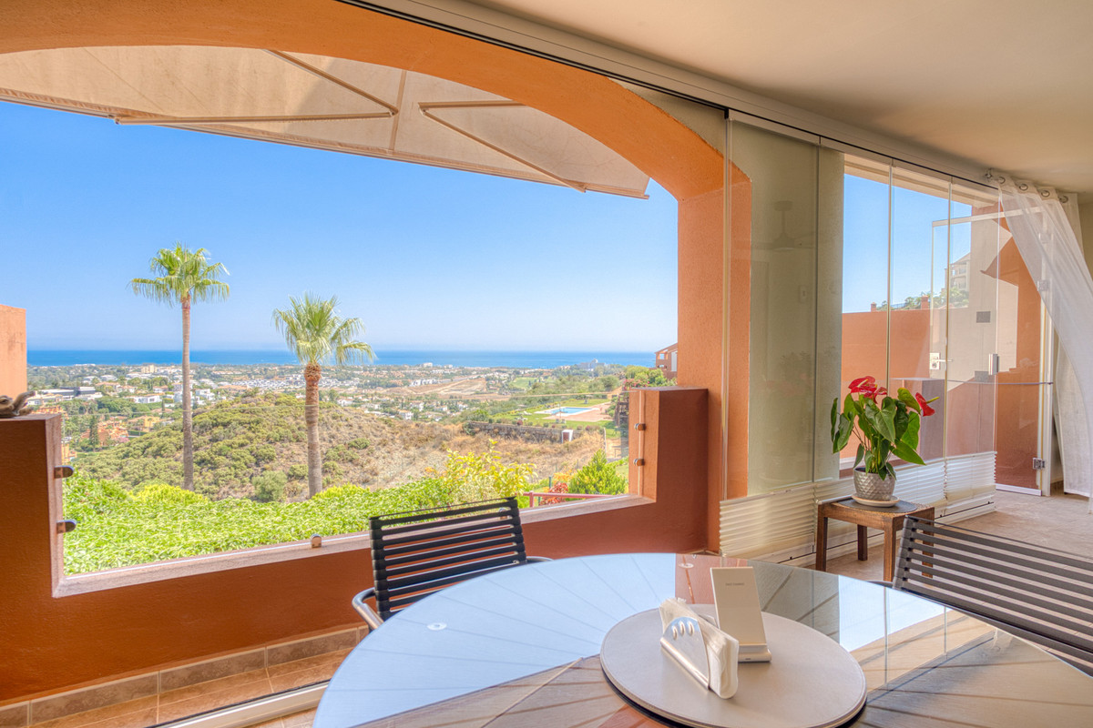 3 Bed Townhouse for sale in Benahavís Costa Del Sol, Málaga, Spain