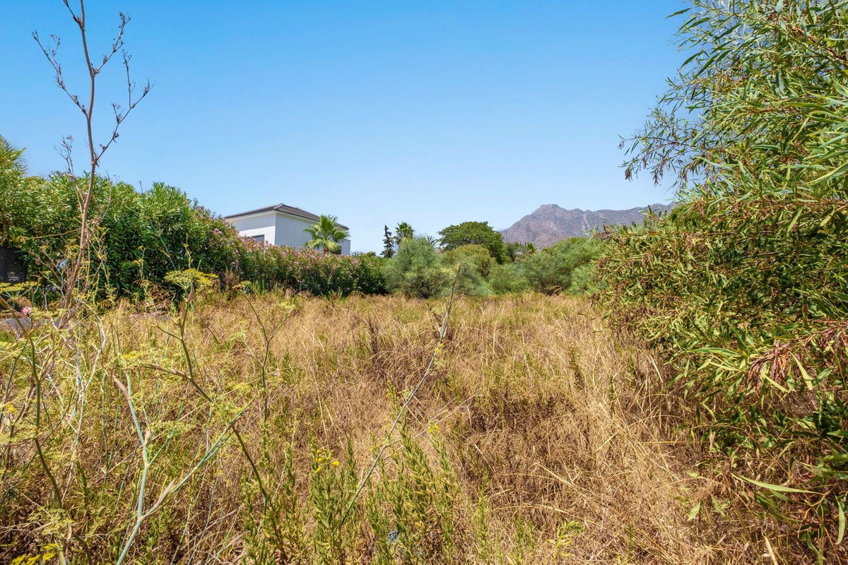 Se vende Terreno Rustico  en Costa Del Sol, Málaga, España