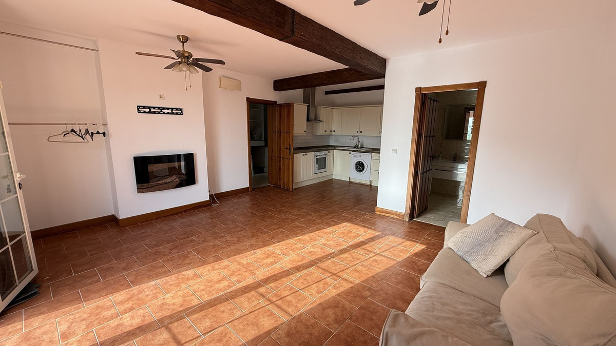 5 Bed Townhouse for sale in Alhaurín De La Torre Costa Del Sol, Málaga, Spain