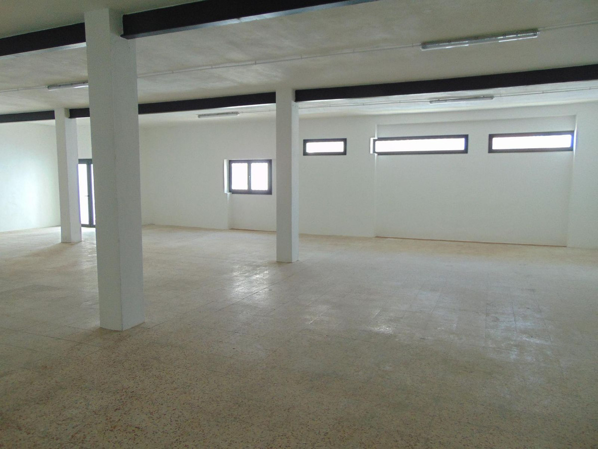 Commercial unit for sale in Alhaurín El Grande Costa Del Sol, Málaga, Spain