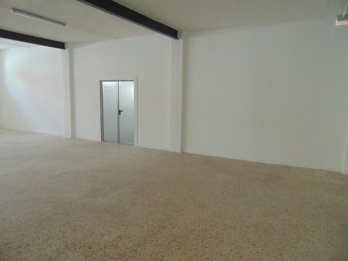 Commercial unit for sale in Alhaurín El Grande Costa Del Sol, Málaga, Spain