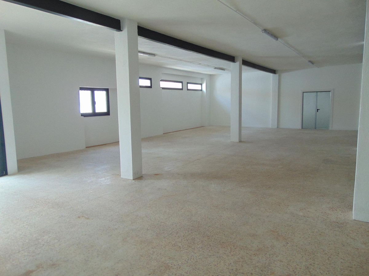 Commercial unit for sale in Alhaurín El Grande Costa Del Sol, Málaga, Spain