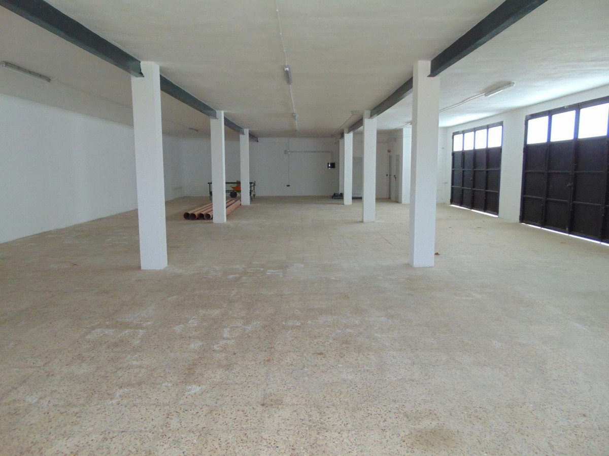 Commercial unit for sale in Alhaurín El Grande Costa Del Sol, Málaga, Spain