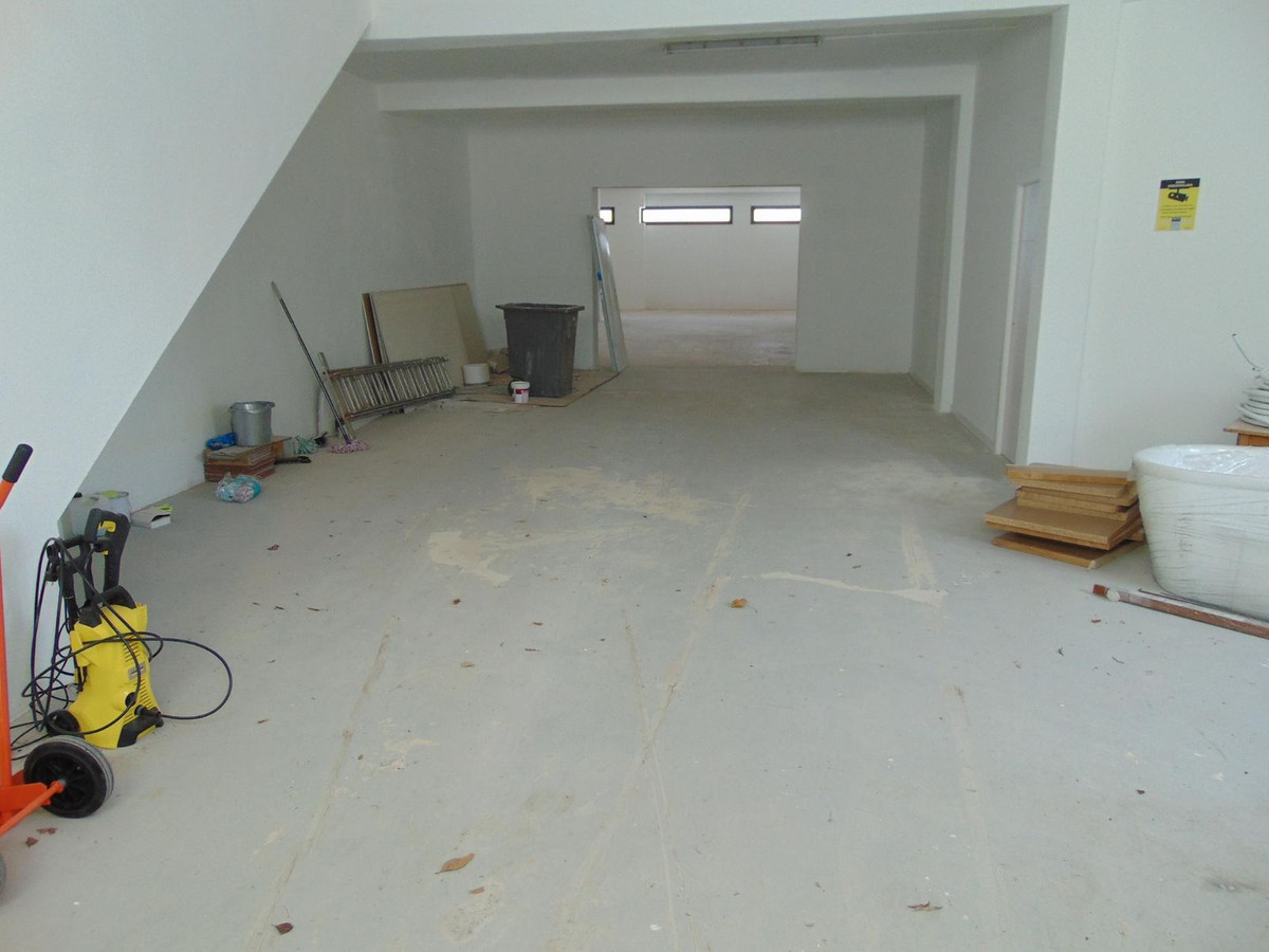 Commercial unit for sale in Alhaurín El Grande Costa Del Sol, Málaga, Spain