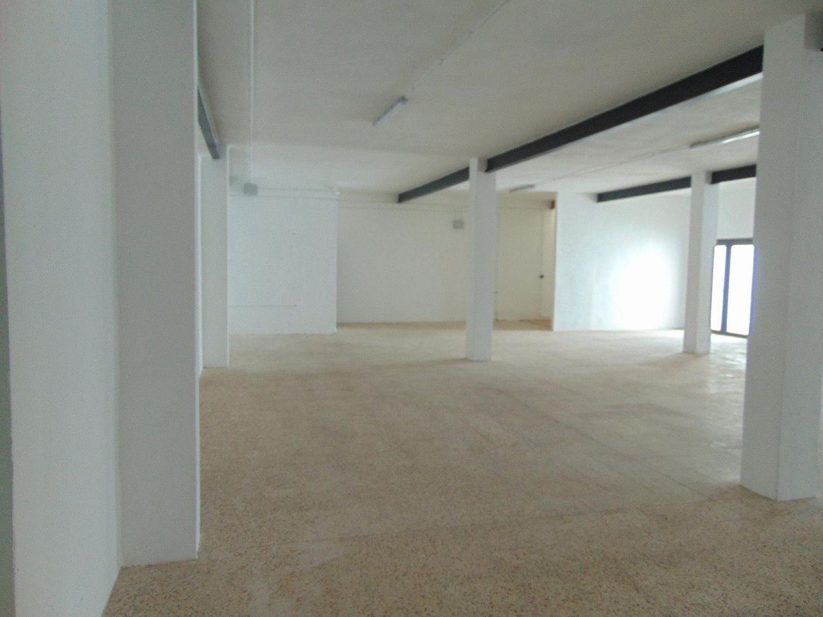 Commercial unit for sale in Alhaurín El Grande Costa Del Sol, Málaga, Spain