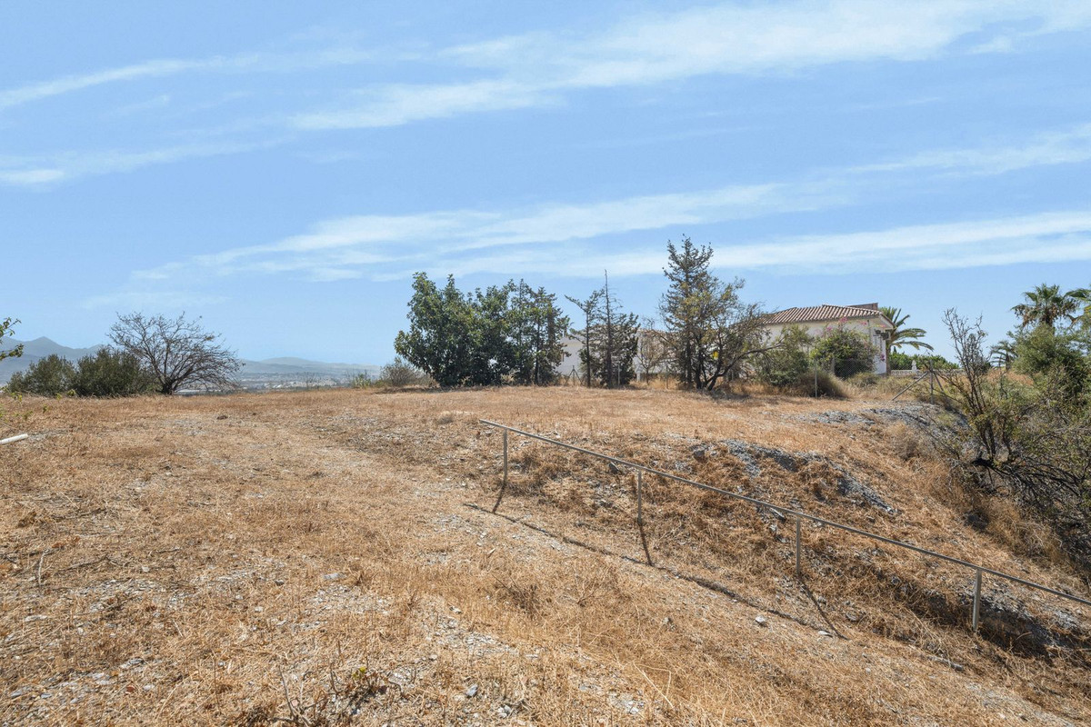 Se vende Terreno Urbano  en Costa Del Sol East, Málaga, España