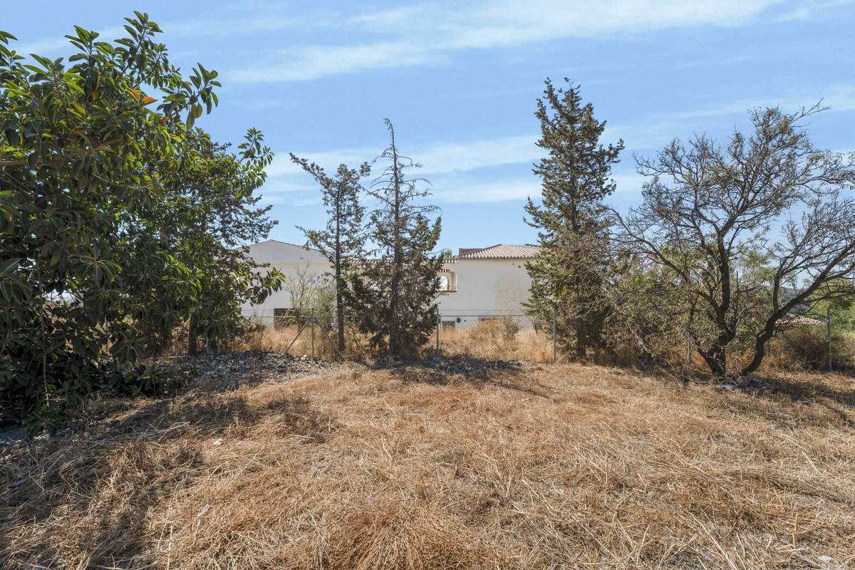 Se vende Terreno Urbano  en Costa Del Sol East, Málaga, España