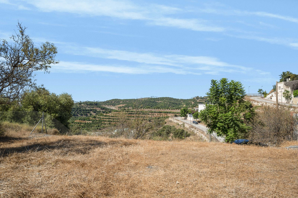 Se vende Terreno Urbano  en Costa Del Sol East, Málaga, España