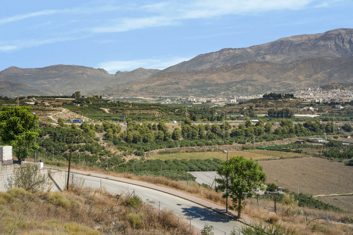 Se vende Terreno Urbano  en Costa Del Sol East, Málaga, España