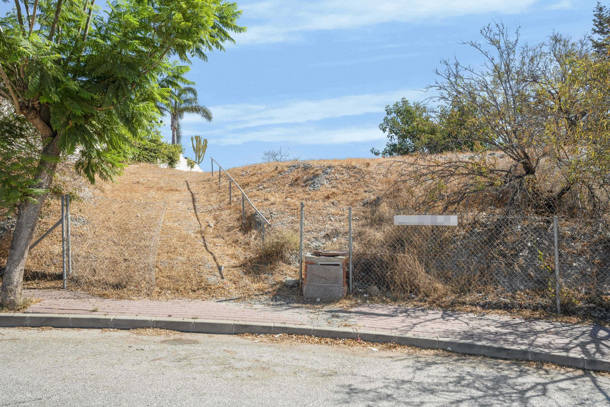 Se vende Terreno Urbano  en Costa Del Sol East, Málaga, España