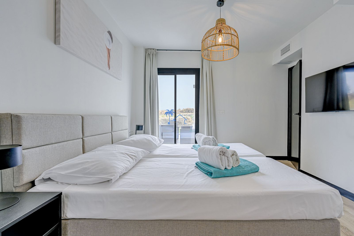 3 Bed Apartment for sale in La Cala De Mijas Costa Del Sol, Málaga, Spain
