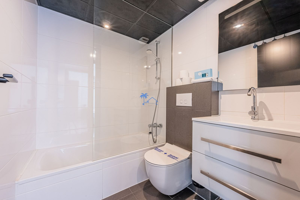 3 Bed Apartment for sale in La Cala De Mijas Costa Del Sol, Málaga, Spain