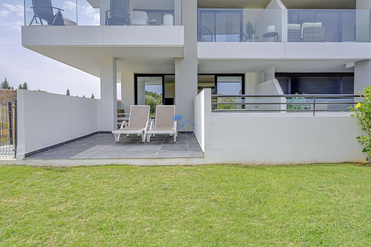 3 Bed Apartment for sale in La Cala De Mijas Costa Del Sol, Málaga, Spain