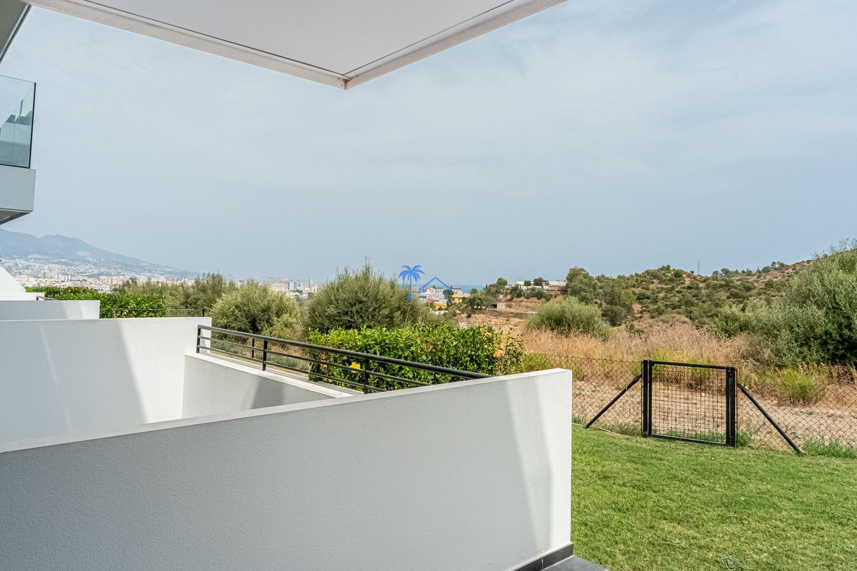 3 Bed Apartment for sale in La Cala De Mijas Costa Del Sol, Málaga, Spain