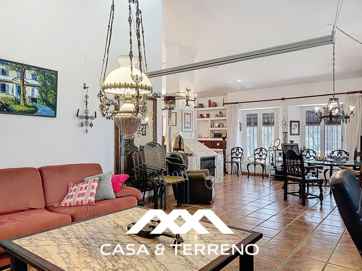 Se vende Villa - Chalet de 4 dormitorios en Costa Del Sol East, Málaga, España