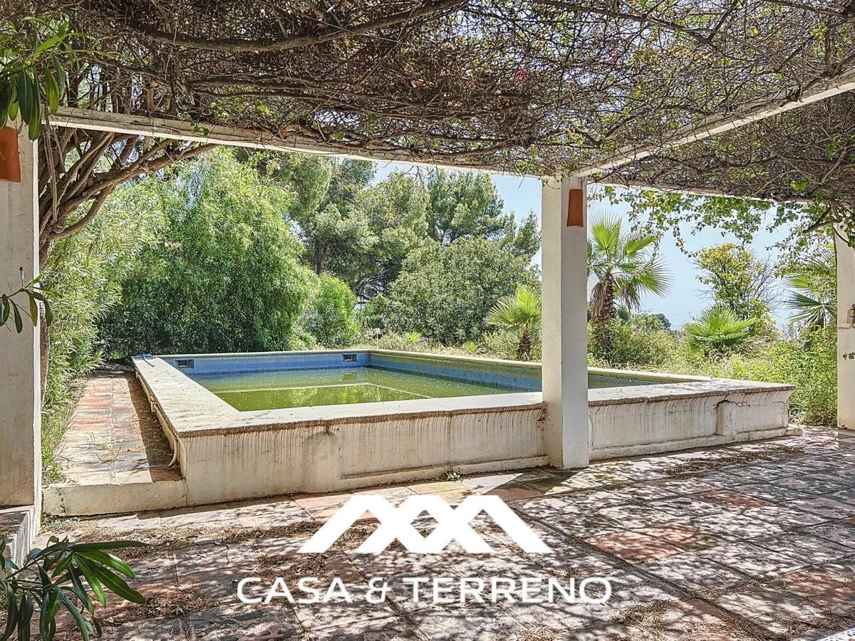 Se vende Villa - Chalet de 4 dormitorios en Costa Del Sol East, Málaga, España