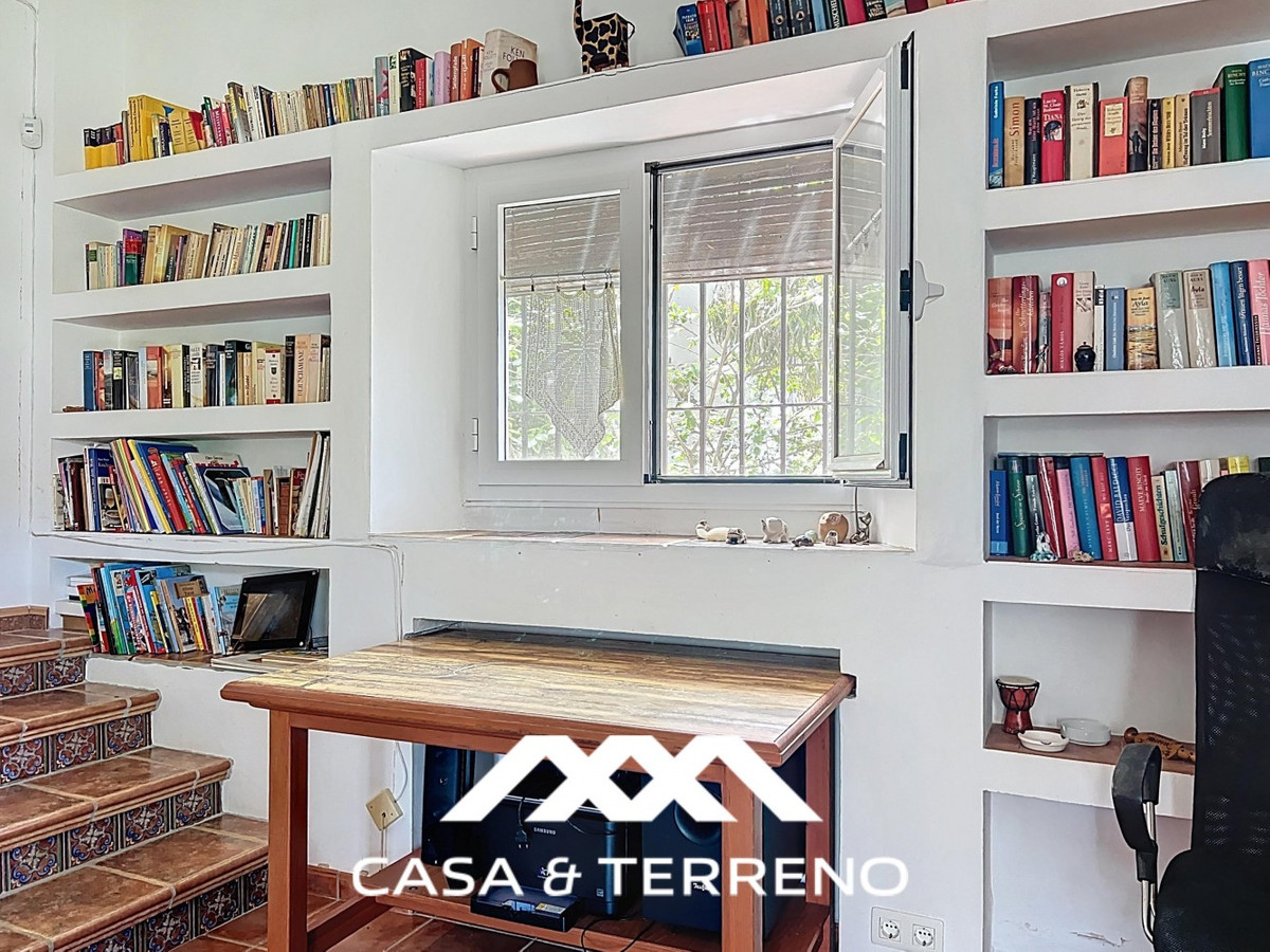 Se vende Villa - Chalet de 4 dormitorios en Costa Del Sol East, Málaga, España