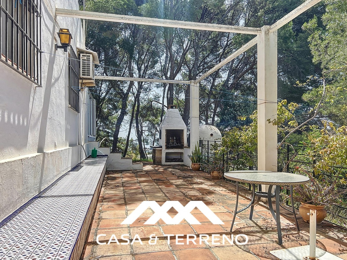 Se vende Villa - Chalet de 4 dormitorios en Costa Del Sol East, Málaga, España