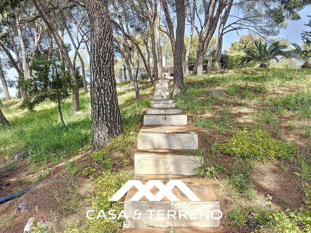 Se vende Villa - Chalet de 4 dormitorios en Costa Del Sol East, Málaga, España