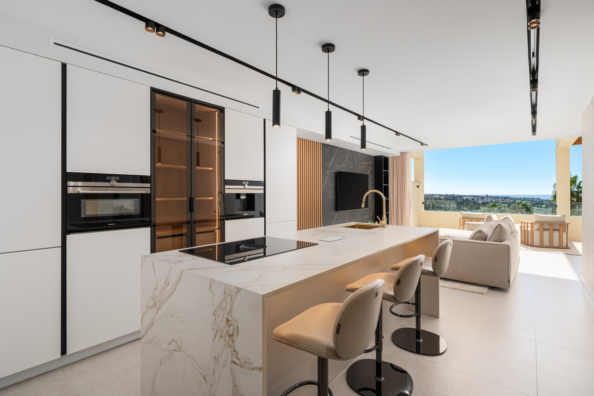 Se vende Apartamento Planta Media de 3 dormitorios en Costa Del Sol, Málaga, España