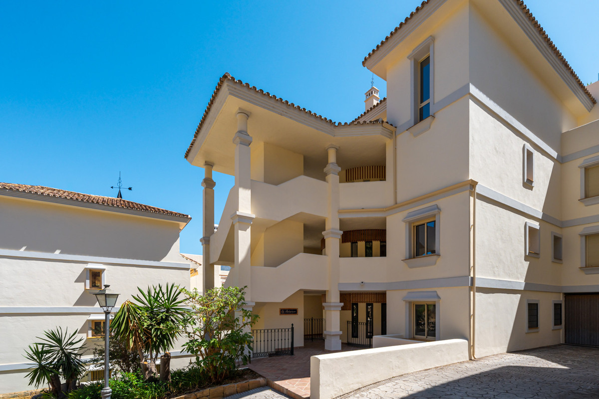 Se vende Apartamento Planta Media de 3 dormitorios en Costa Del Sol, Málaga, España