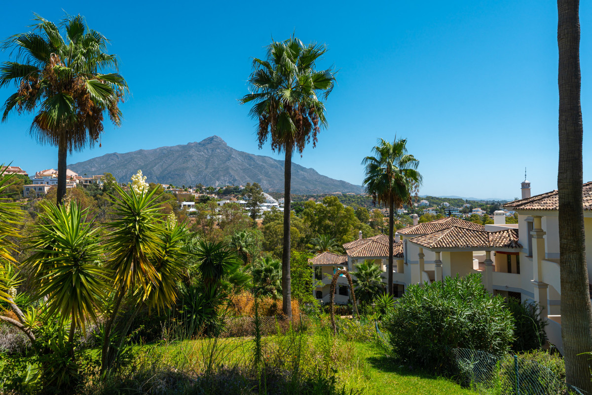 Se vende Apartamento Planta Media de 3 dormitorios en Costa Del Sol, Málaga, España
