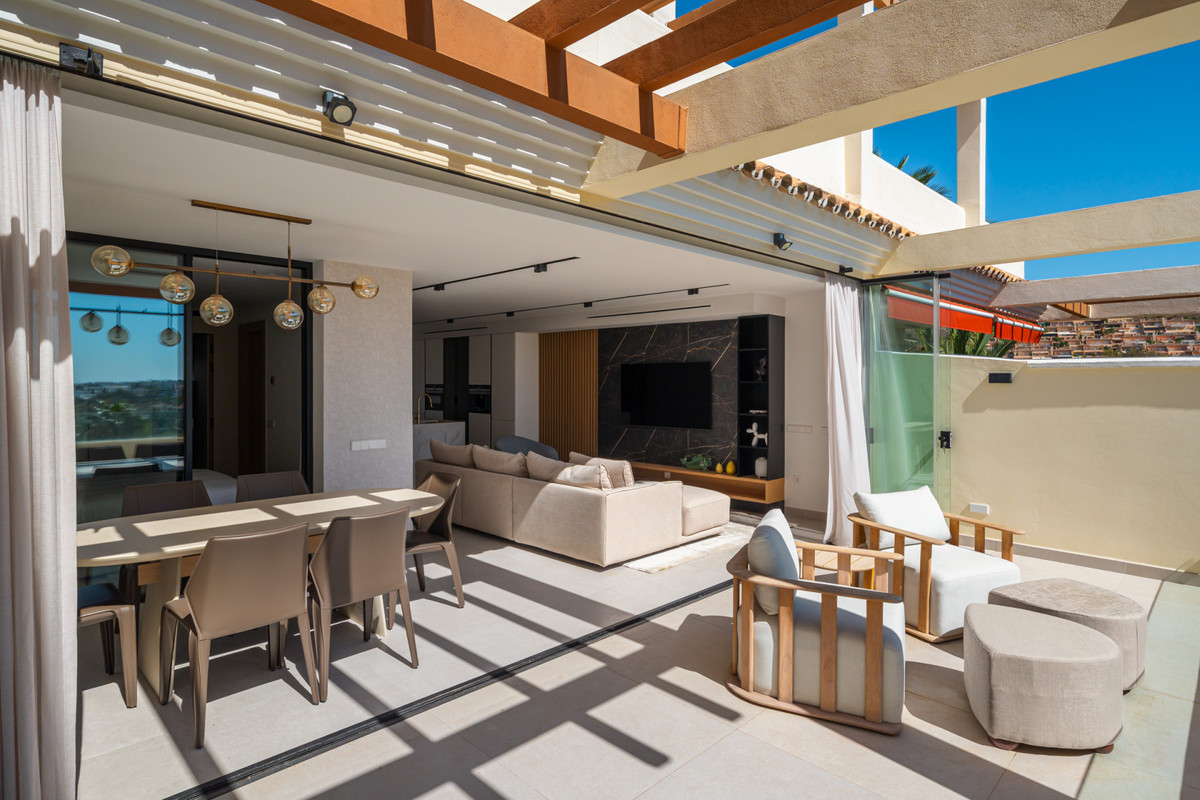 Se vende Apartamento Planta Media de 3 dormitorios en Costa Del Sol, Málaga, España
