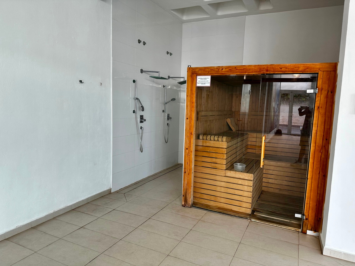 2 Bed Apartment for sale in Guardamar Del Segura Costa Blanca, Alicante, Spain