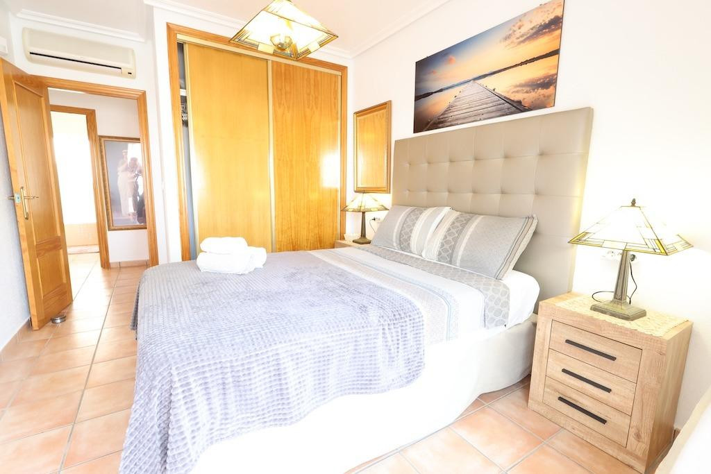 Se vende Villa - Chalet de 3 dormitorios en Costa Blanca, Alicante, España