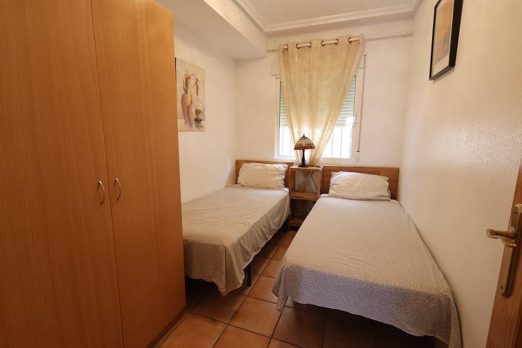 Se vende Villa - Chalet de 3 dormitorios en Costa Blanca, Alicante, España