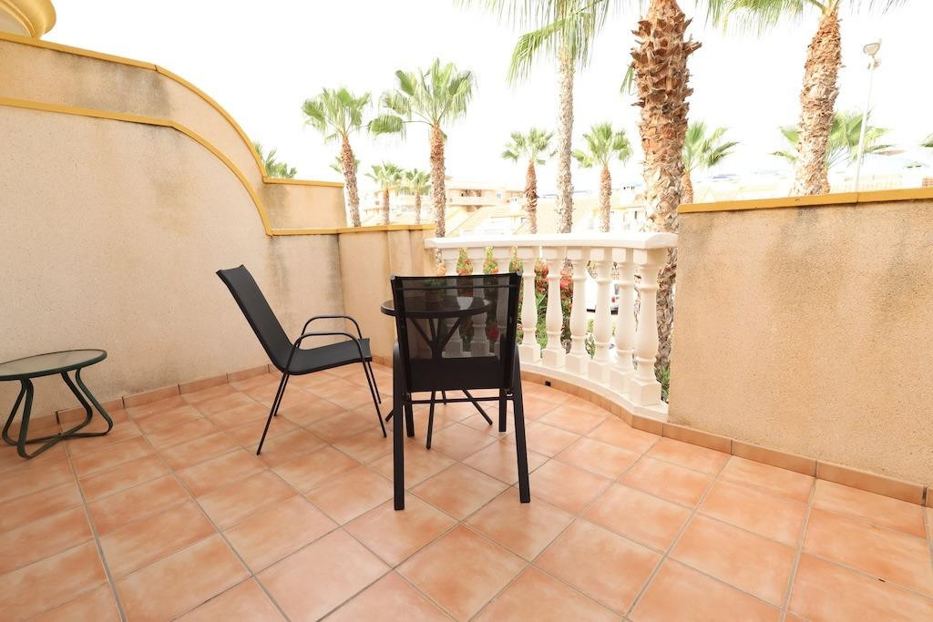 Se vende Villa - Chalet de 3 dormitorios en Costa Blanca, Alicante, España