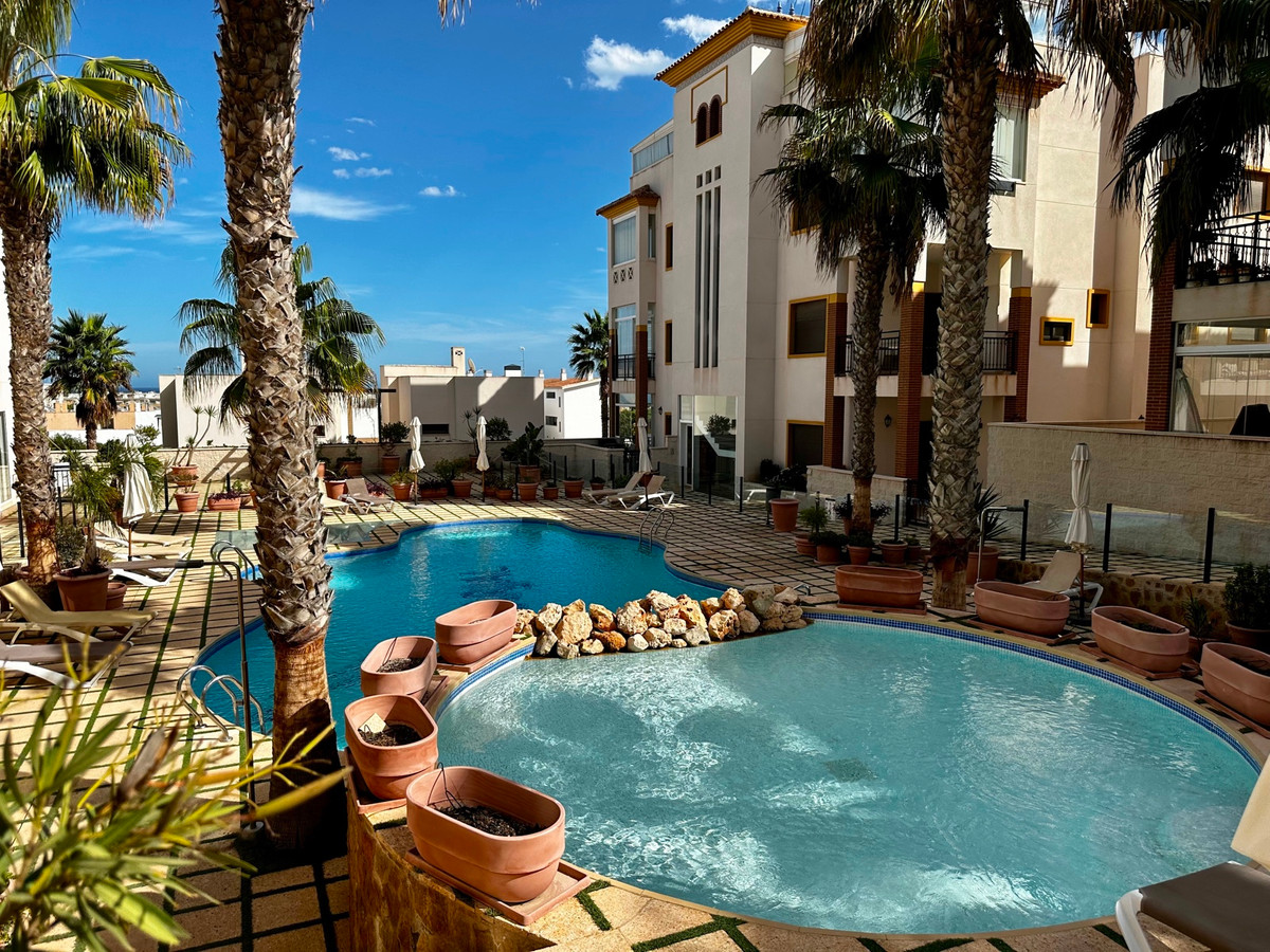2 Bed Apartment for sale in Guardamar Del Segura Costa Blanca, Alicante, Spain