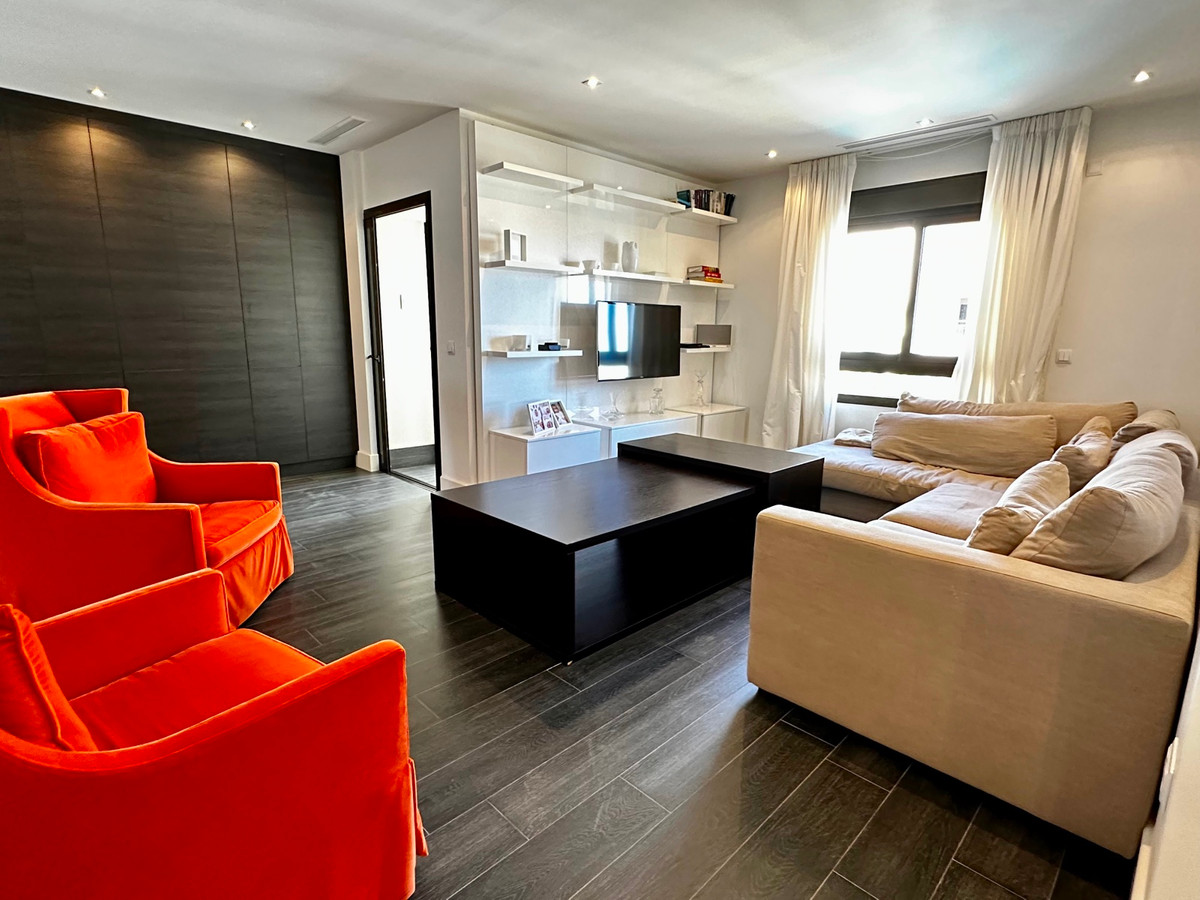 2 Bed Apartment for sale in Guardamar Del Segura Costa Blanca, Alicante, Spain