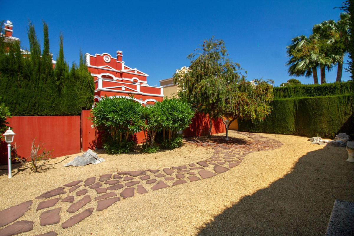 3 Bed Townhouse for sale in Calpe Costa Blanca, Alicante, Spain