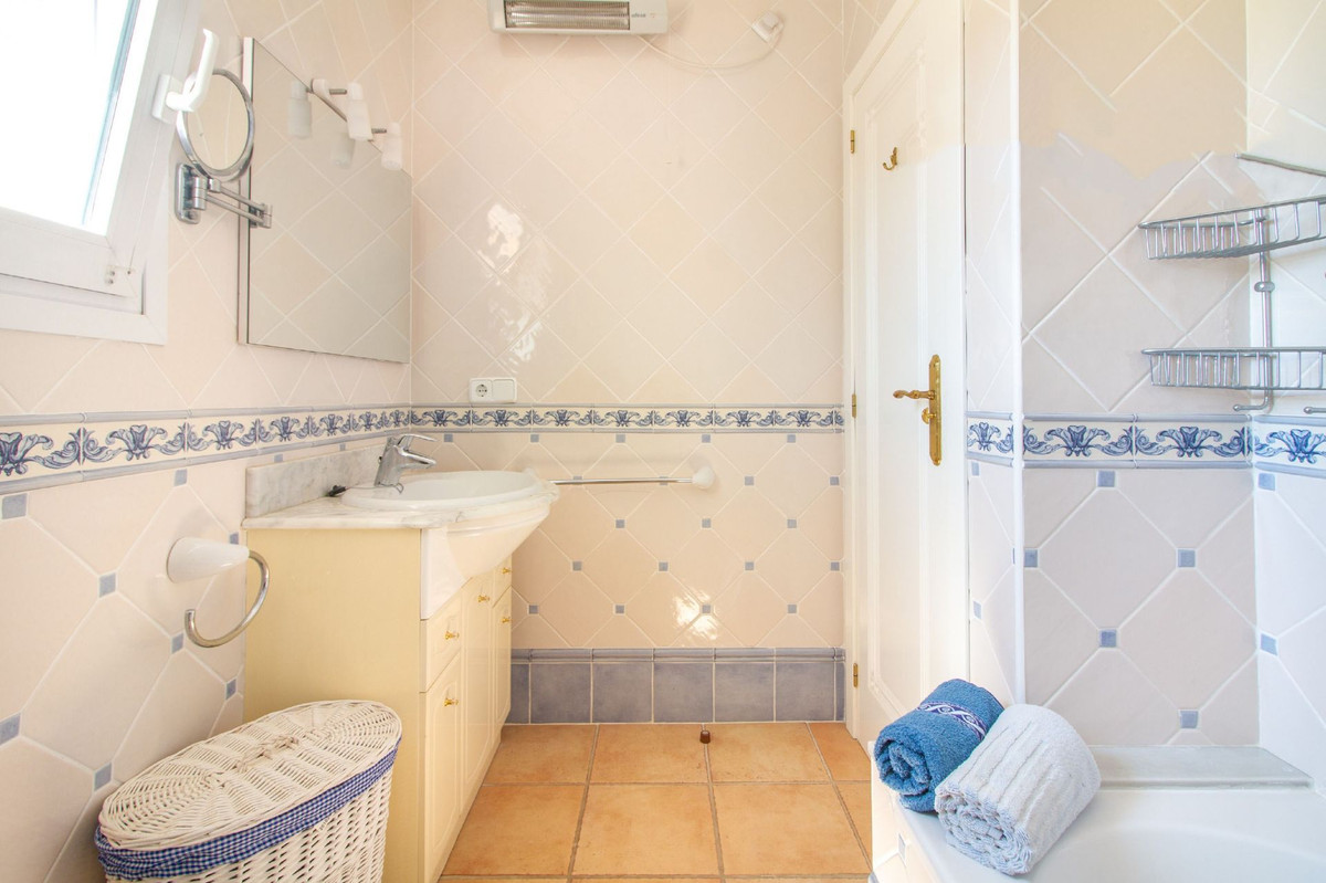 3 Bed Townhouse for sale in Calpe Costa Blanca, Alicante, Spain