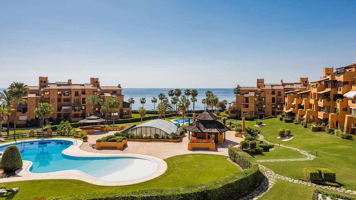 Se vende Apartamento Planta Baja de 4 dormitorios en Costa Del Sol, Málaga, España