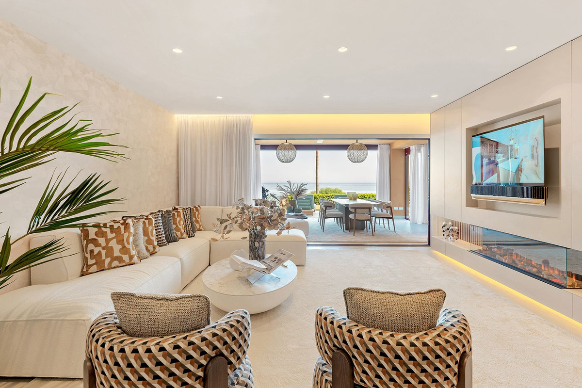 Se vende Apartamento Planta Baja de 4 dormitorios en Costa Del Sol, Málaga, España