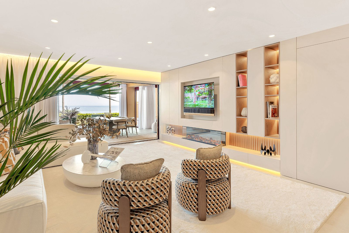 Se vende Apartamento Planta Baja de 4 dormitorios en Costa Del Sol, Málaga, España