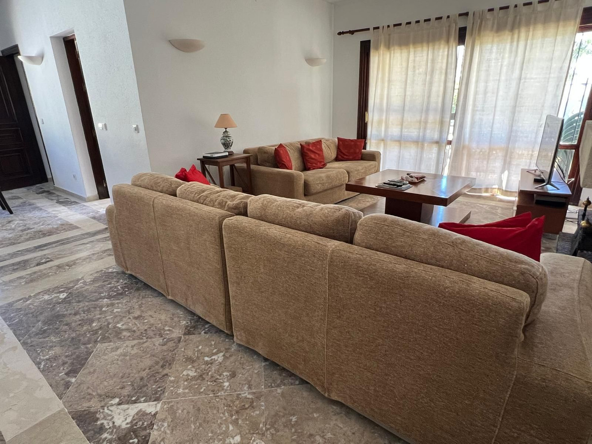 4 Bed Townhouse for sale in Estepona Costa Del Sol, Málaga, Spain