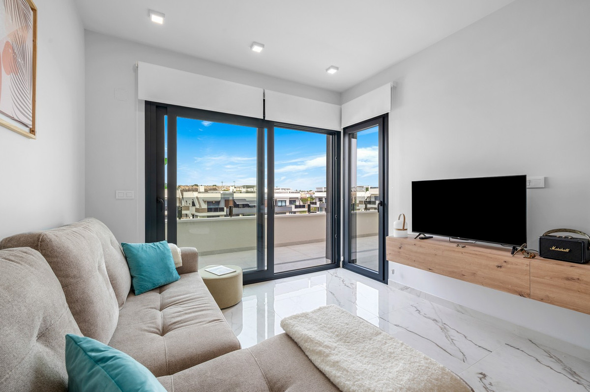 2 Bed Apartment for sale in Los Altos Costa Blanca, Alicante, Spain