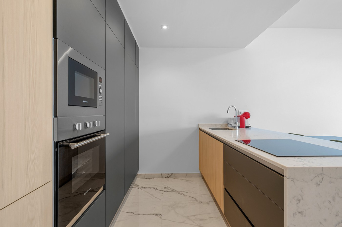 2 Bed Apartment for sale in Los Altos Costa Blanca, Alicante, Spain
