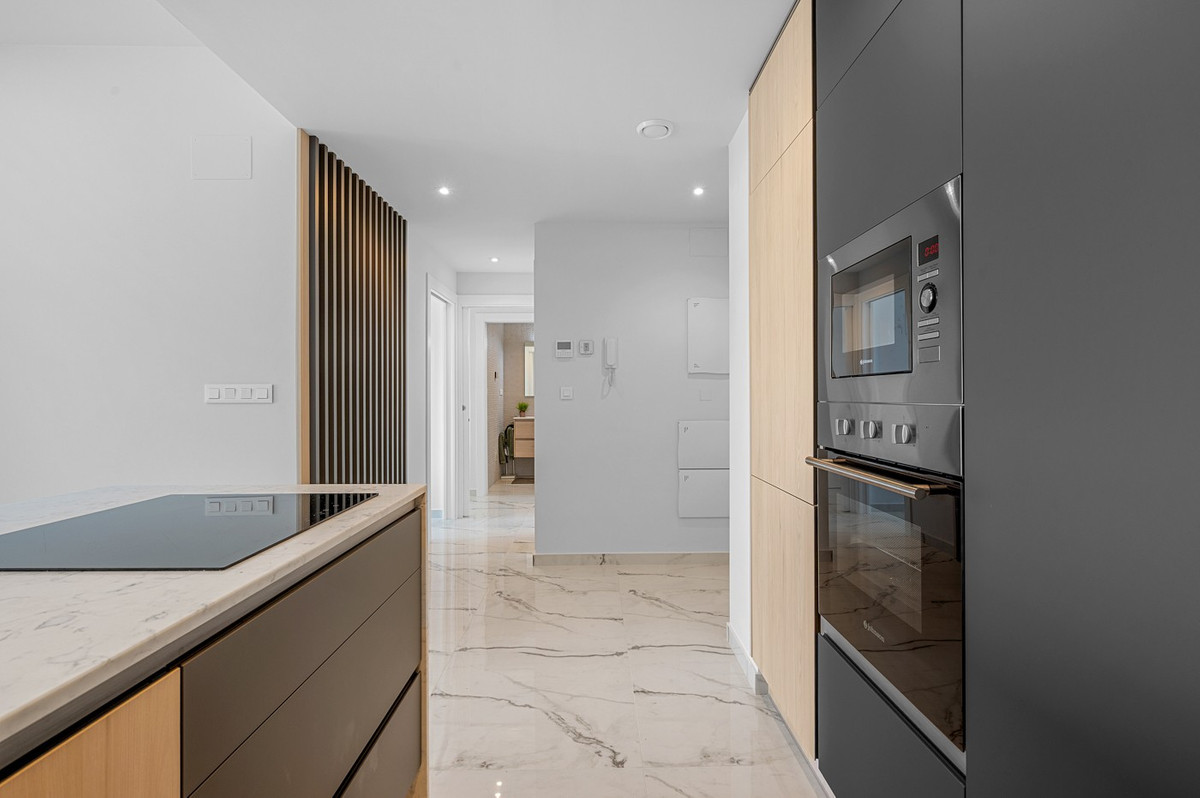 2 Bed Apartment for sale in Los Altos Costa Blanca, Alicante, Spain