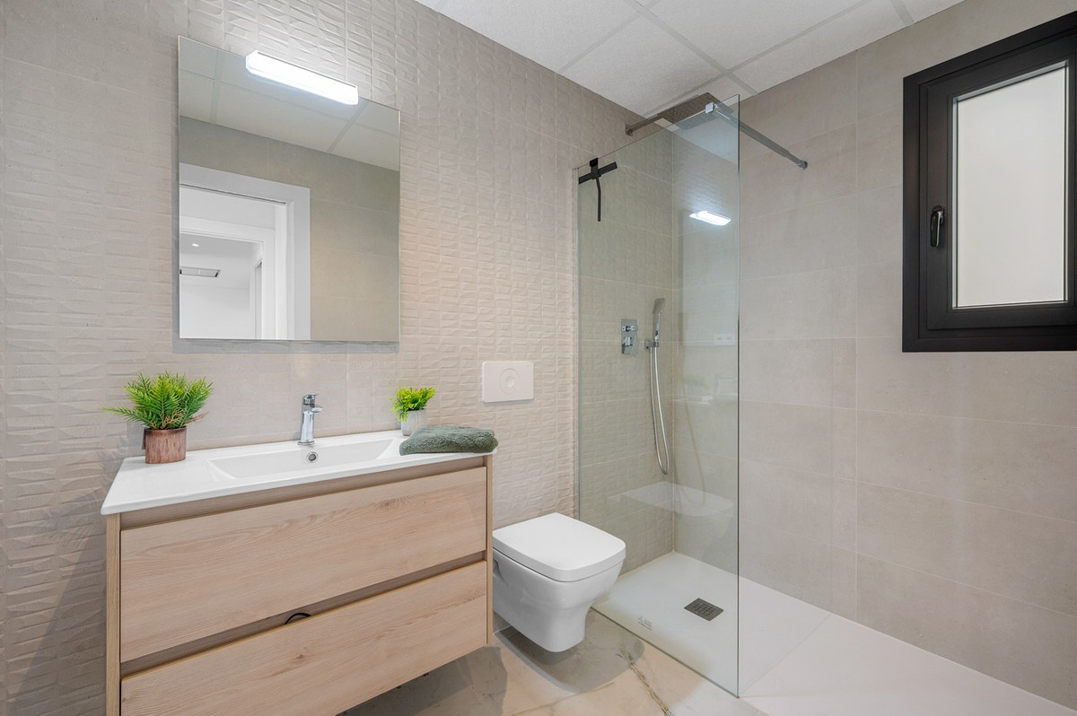 2 Bed Apartment for sale in Los Altos Costa Blanca, Alicante, Spain