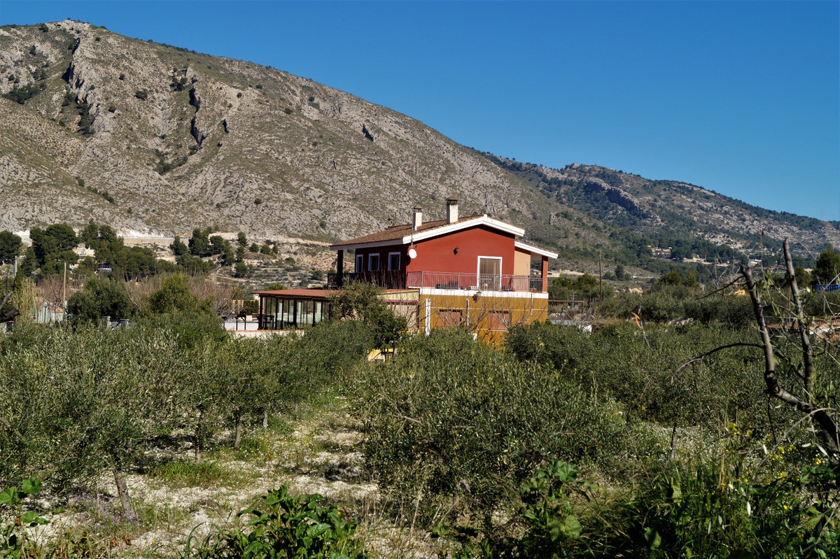 Se vende Villa - Chalet de 4 dormitorios en Costa Blanca, Alicante, España