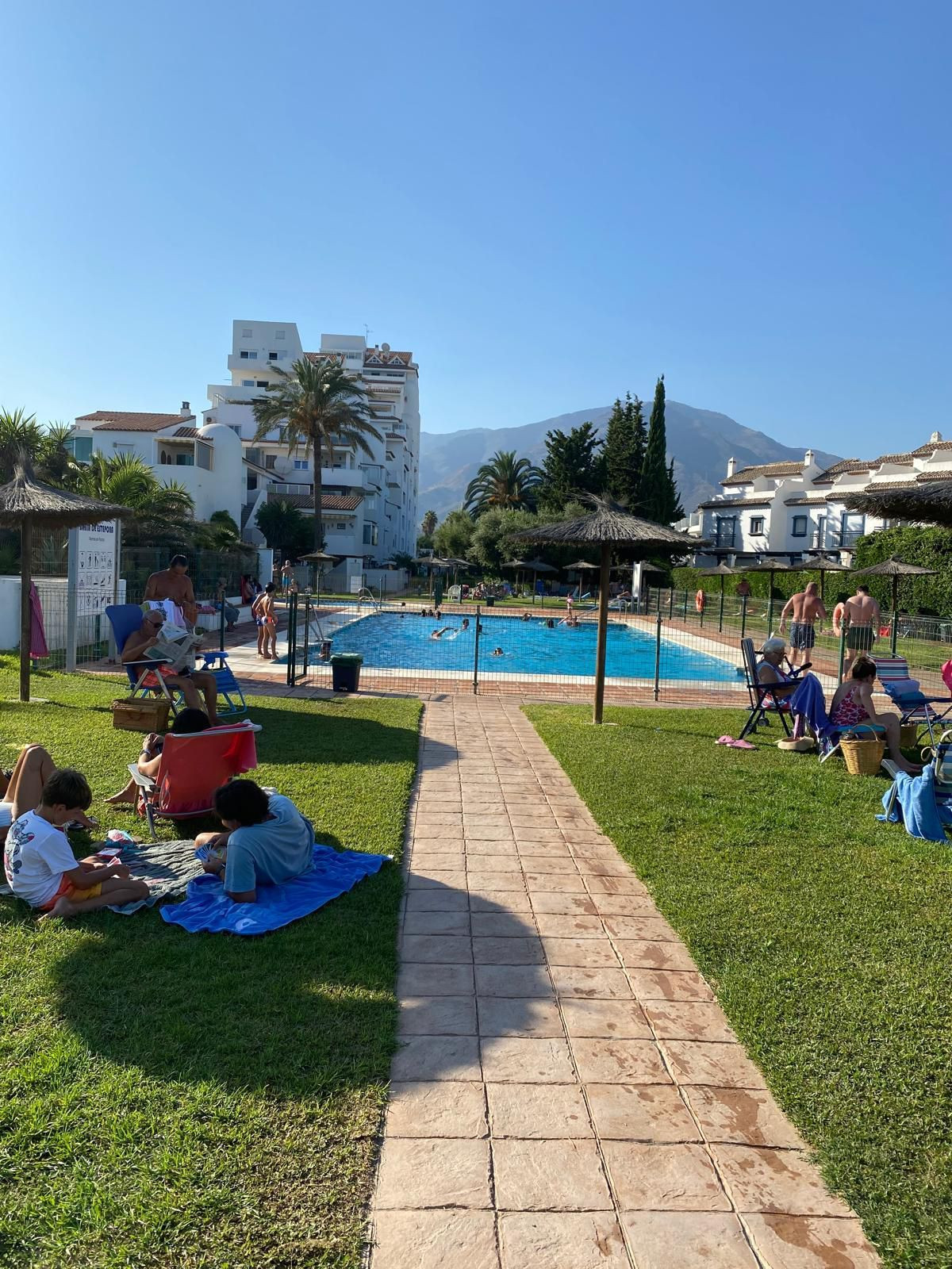 2 Bed Apartment for sale in Estepona Costa Del Sol, Málaga, Spain