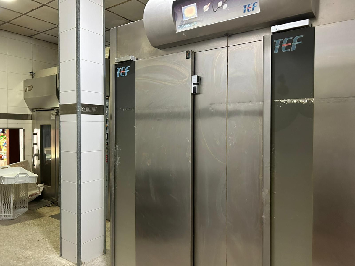 Commercial unit for sale in Marbella Costa Del Sol, Málaga, Spain