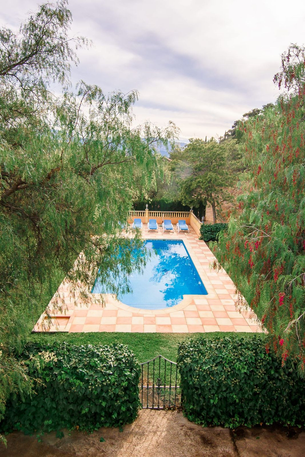 3 Bed Townhouse for sale in Ronda Costa Del Sol, Málaga, Spain