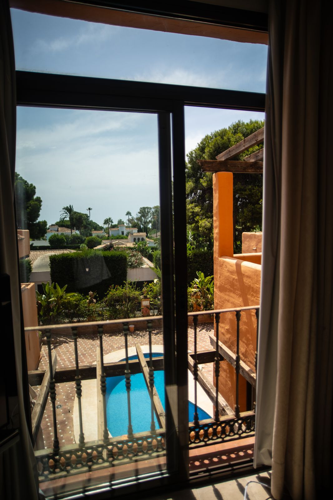 2 Bed Apartment for sale in El Paraiso Costa Del Sol, Málaga, Spain