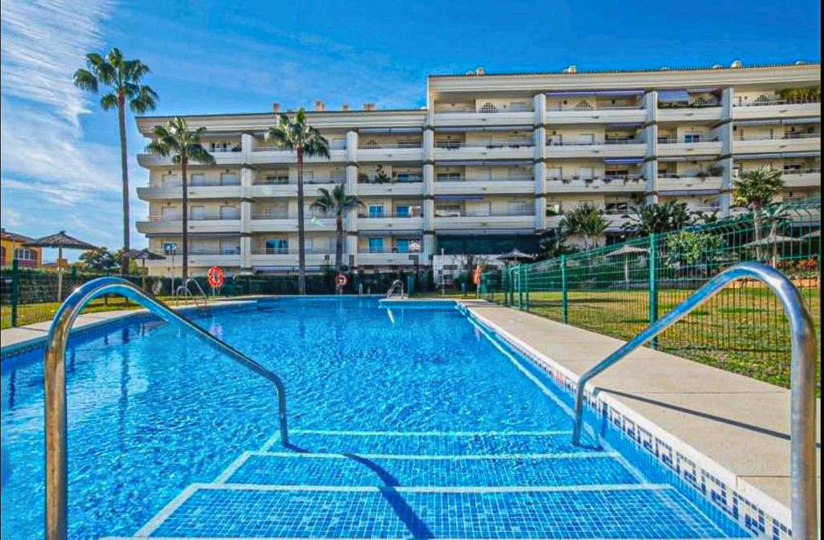 Se vende Apartamento Planta Media de 1 dormitorios en Costa Del Sol, Málaga, España