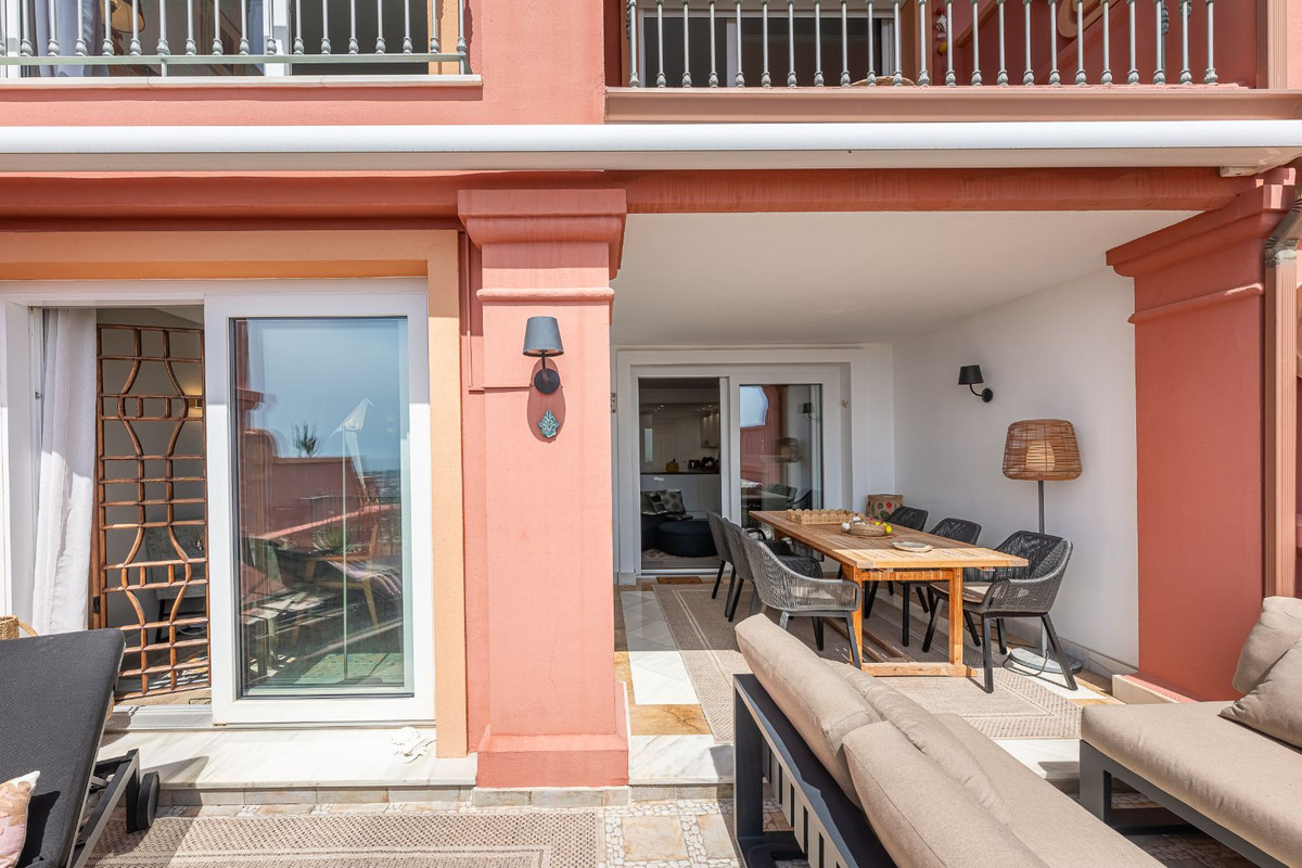 4 Bed Apartment for sale in Monte Halcones Costa Del Sol, Málaga, Spain